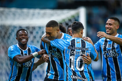 Cristaldo Grêmio jogadores